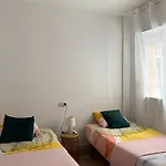 Sunny La Mata Apartman *